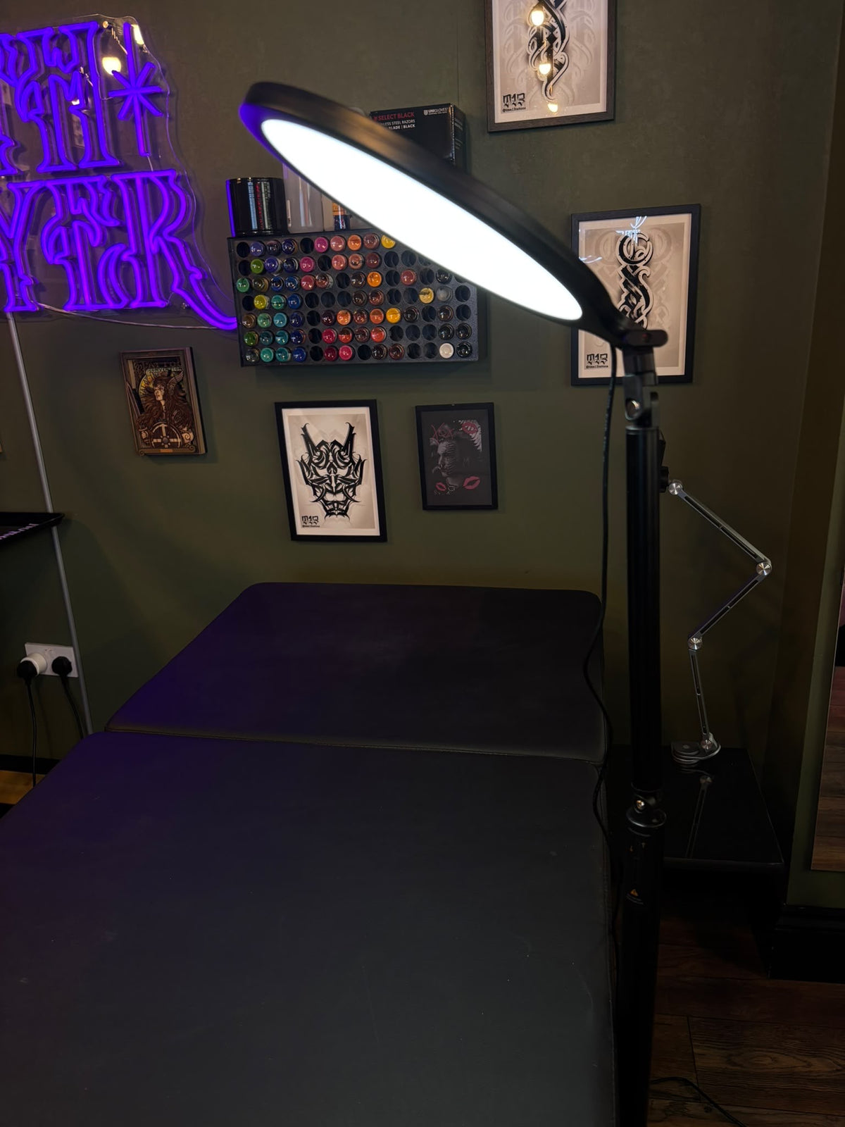 10” FULL SCREEN RING LIGHT
